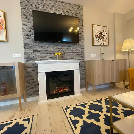 Apartment Romantic Jacuzzi Vivo Floresti (Cluj)